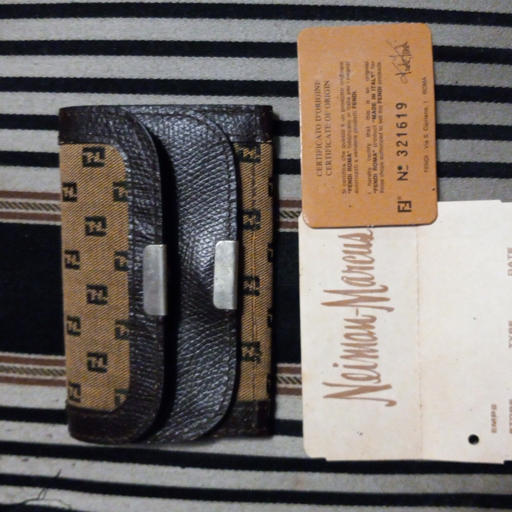fendi vintage key wallet